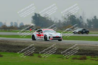 media/Dec-13-2025-OnGrid (Sat) [[98be3c0626]]/Group 2 Yellow/Sunset S4/